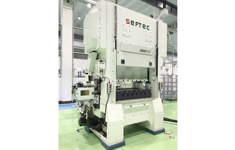 帅锋冲床配糖心破解版官网入口夹式糖心VLOG在线免费观看使用